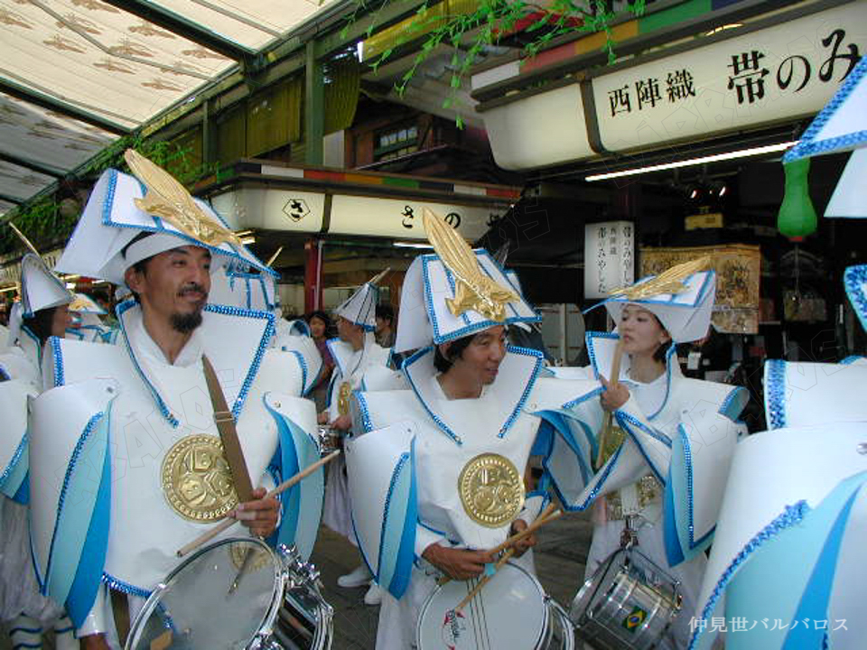 サンバ　仲見世バルバロス